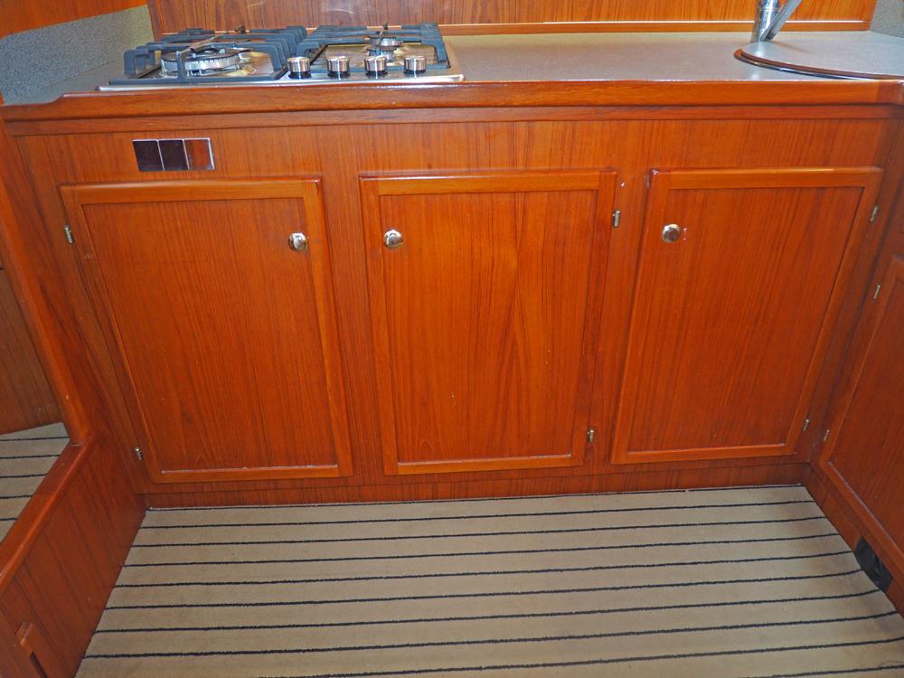 Cabin en avant, H&eacute;bergements